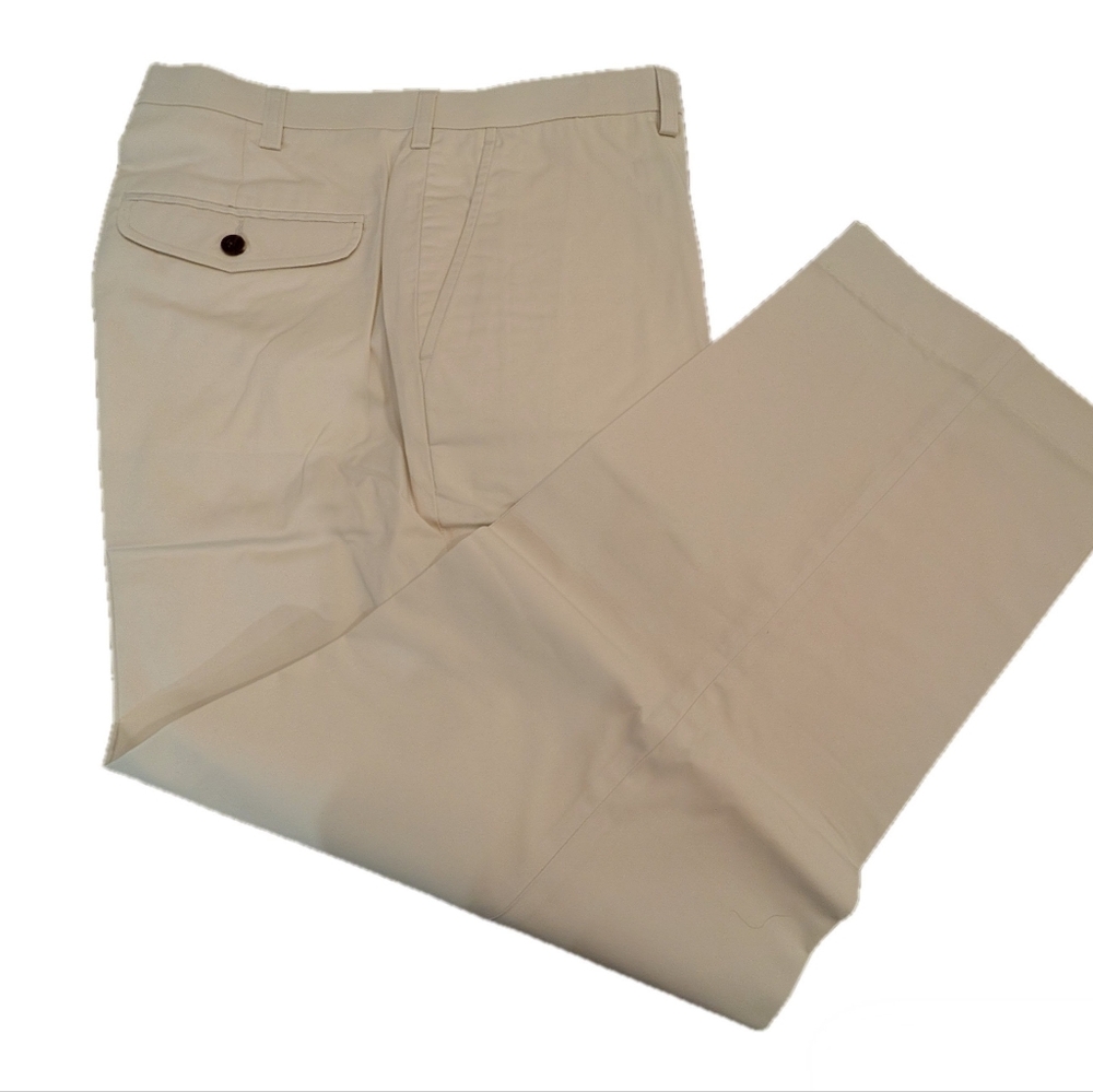 NWT Orvis "Most Comfortable Pant" Flat Front Chinos, Tan, Size 40